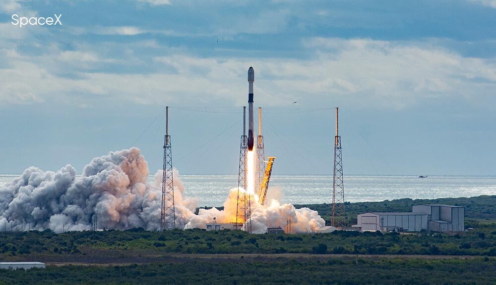 SpaceX Falcon 9 Rocket Liftoff