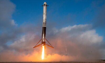 SpaceX Falcon 9 Booster Landing