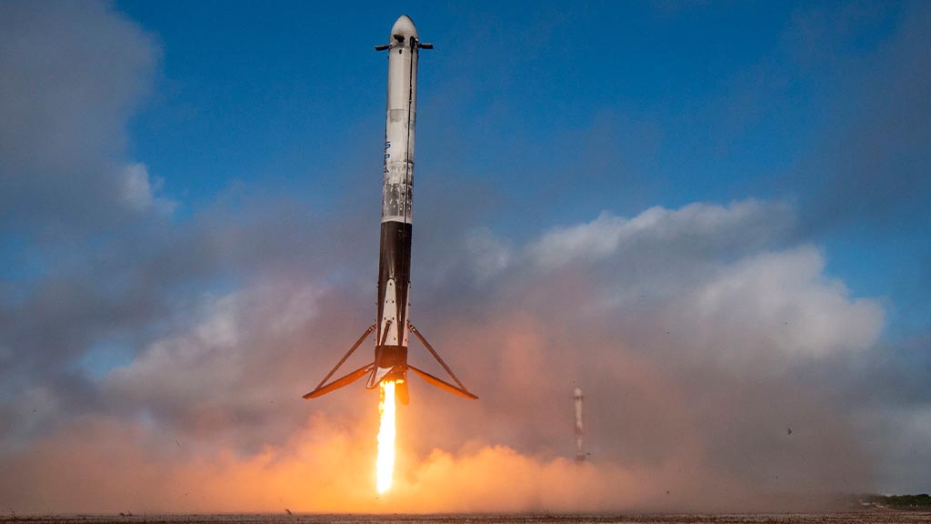 SpaceX Falcon 9 Booster Landing