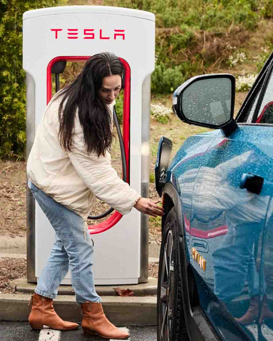 Tesla Supercharger