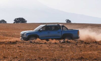 BYD Shark hybrid electric pickup truck