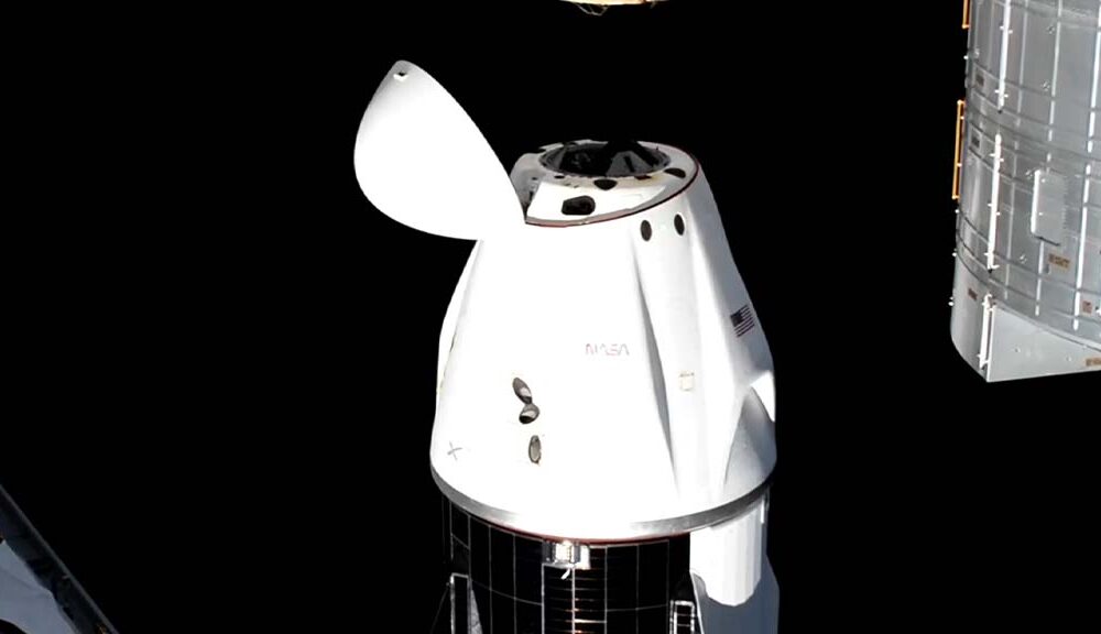 SpaceX Dragon Undocks