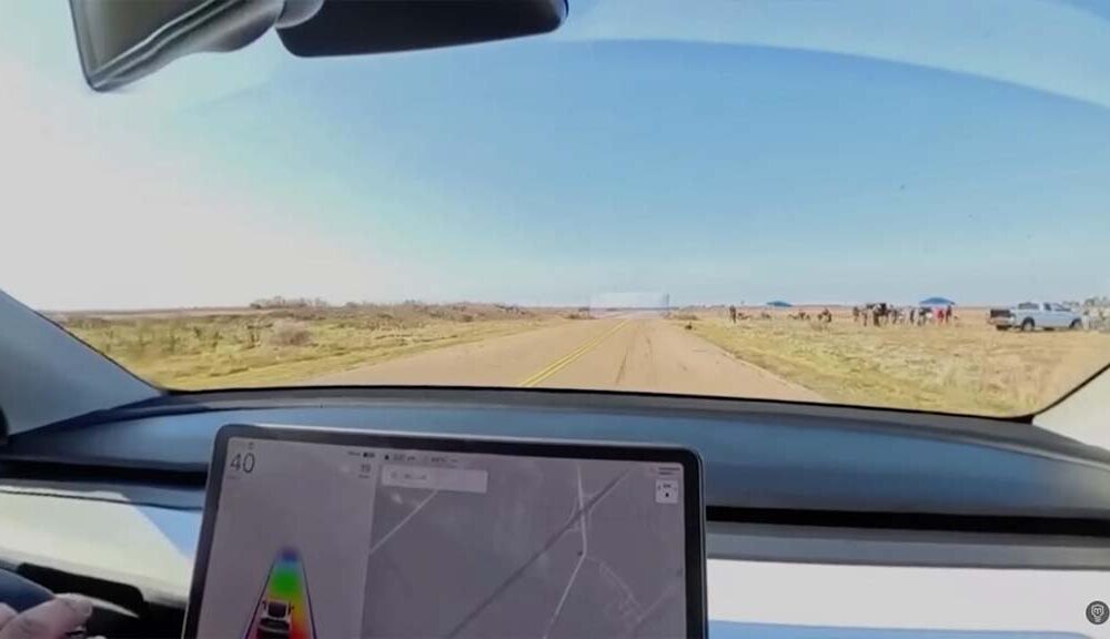 Mark Rober's Tesla Autopilot
