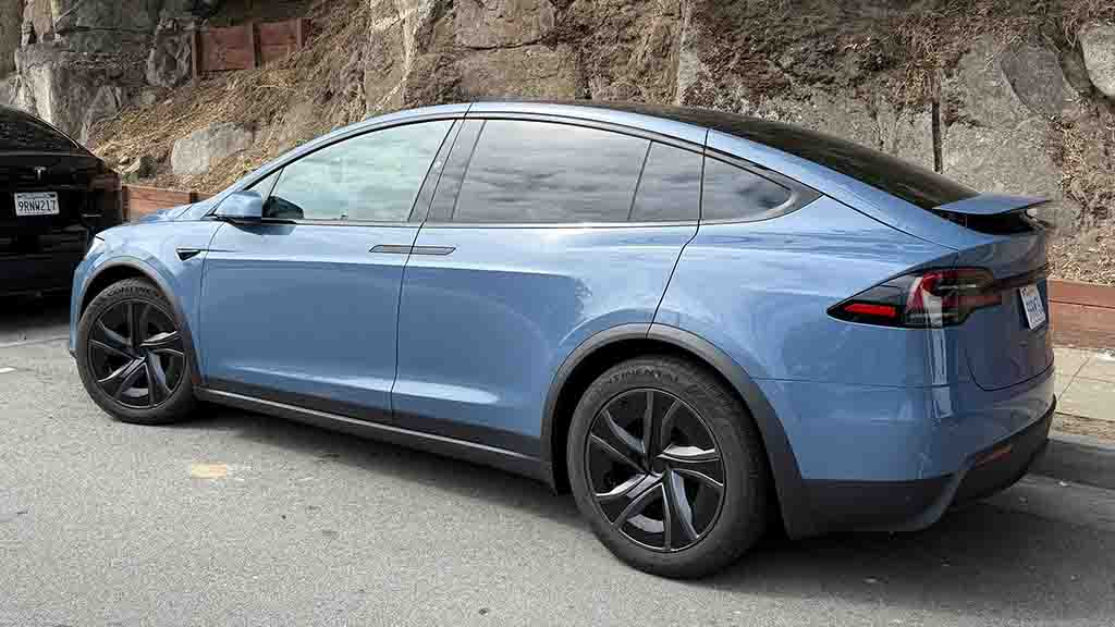Refreshed Tesla Model X in Blue color