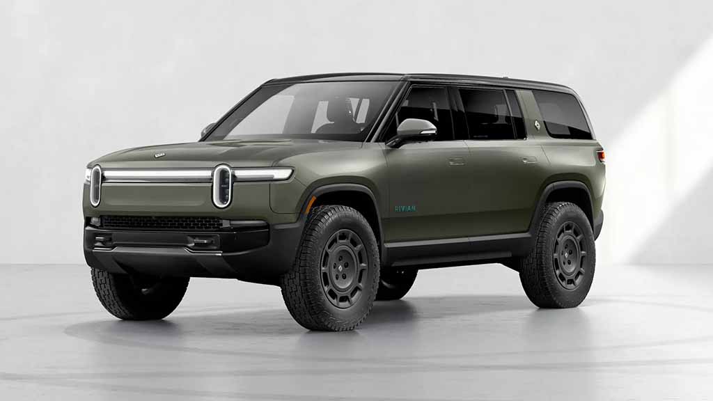 Rivian R1S Launch Green