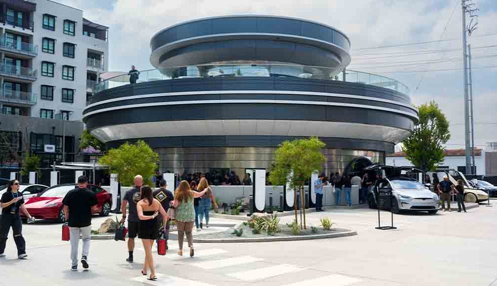 Tesla Diner