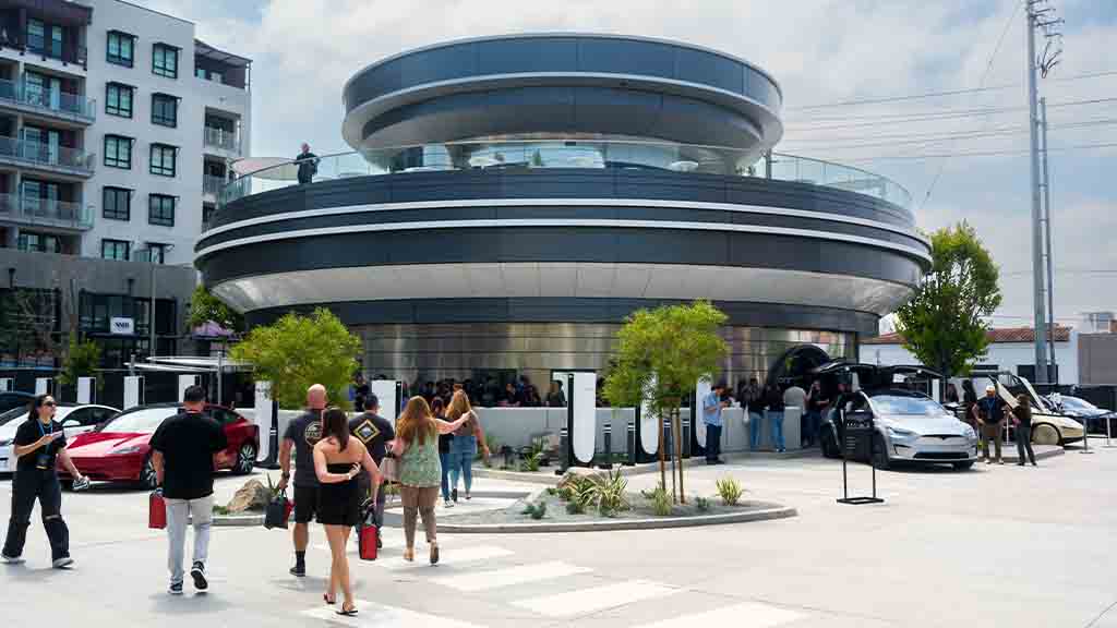 Tesla Diner