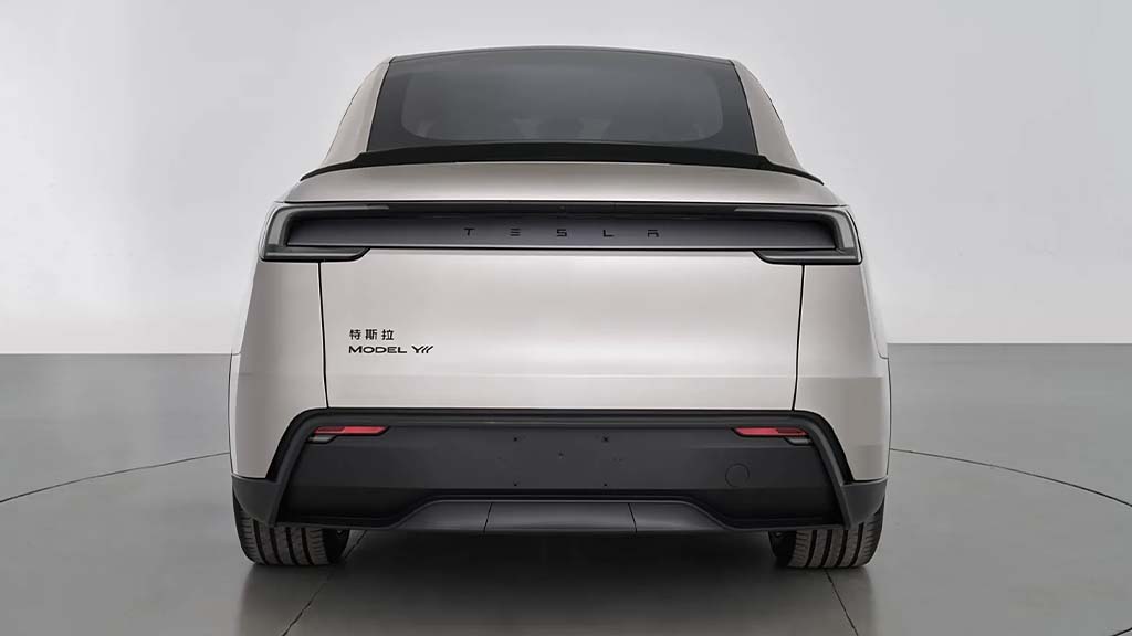 Tesla Model Y L Six Seater