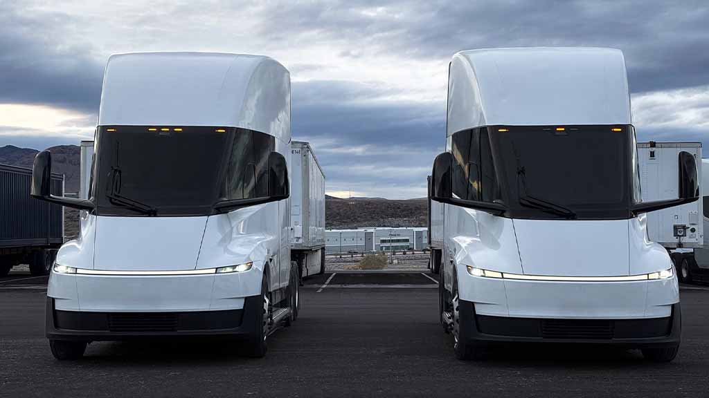 Here's the first official look at updated Tesla Semi design - EONMSK News