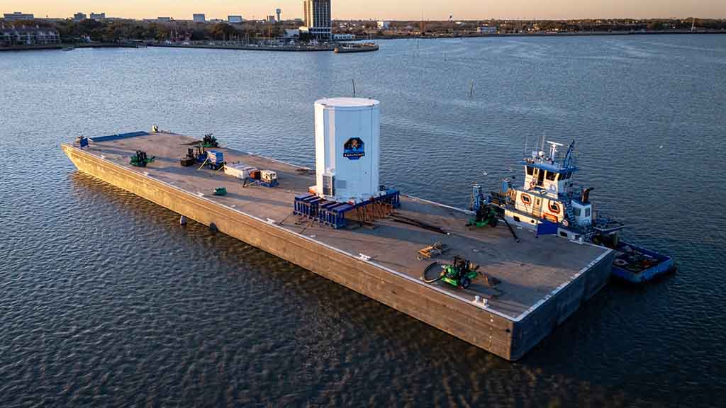 Blue Origin Blue Moon MK1 lunar lander arrives in Houston for key ...
