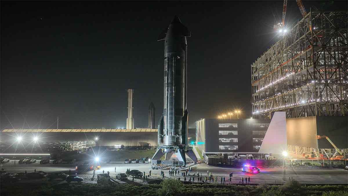 SpaceX Starship moving out of the factory for testing